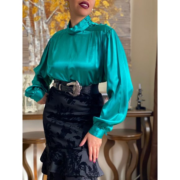 SOLD (VINTAGE) 80's Notations Green Satin Mock Neck Long Sleeve Blouse (12) - Picture 3 of 6
